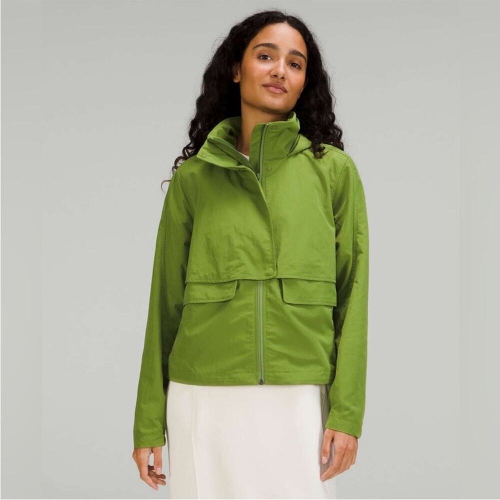 Lululemon Always Effortless Jacket Green Foliage Zip Up Hooded Coat Womens 8